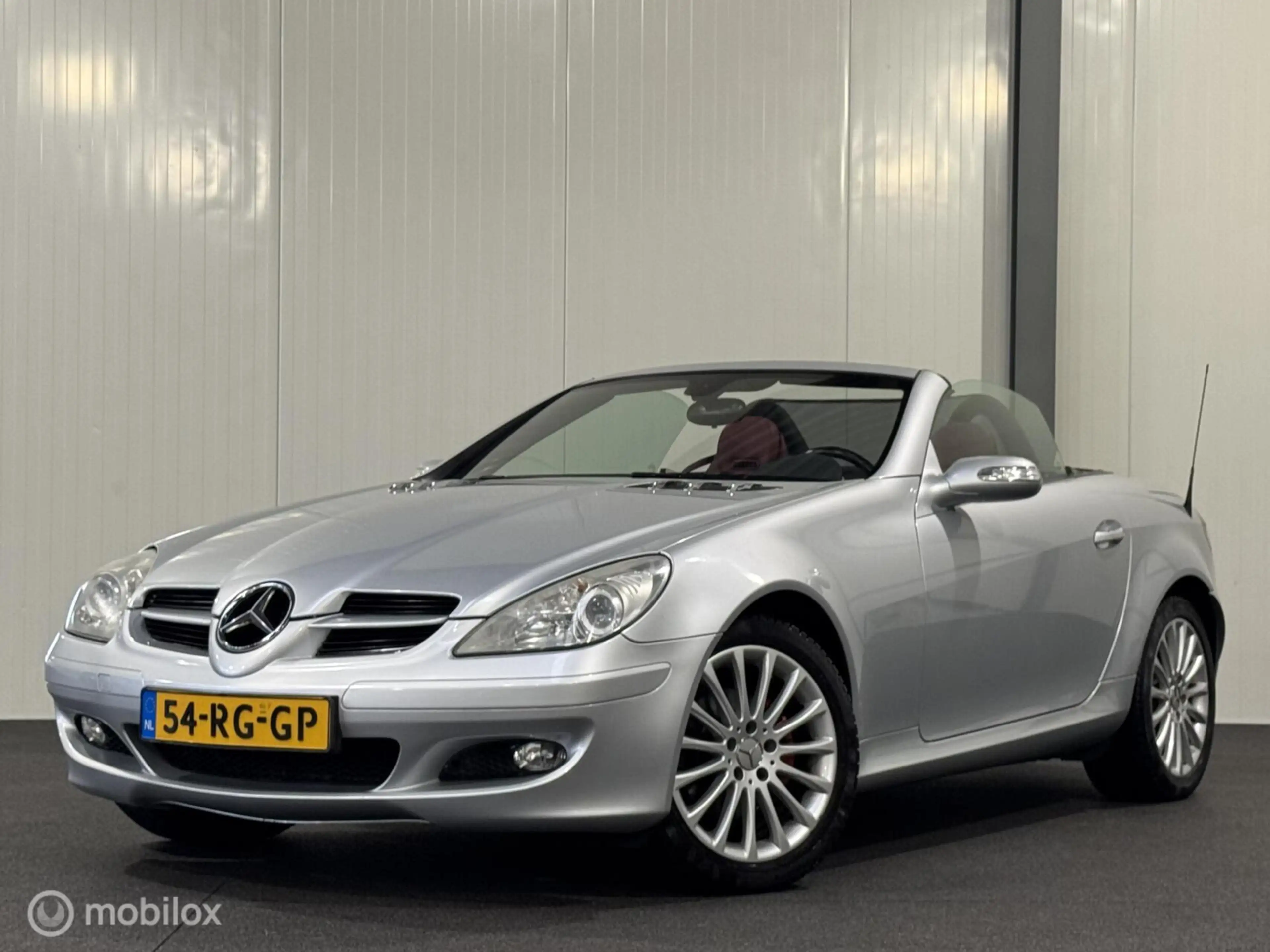 Mercedes-Benz SLK 200 K. Automaat [ NAP leder airscarf nw.ketting ]