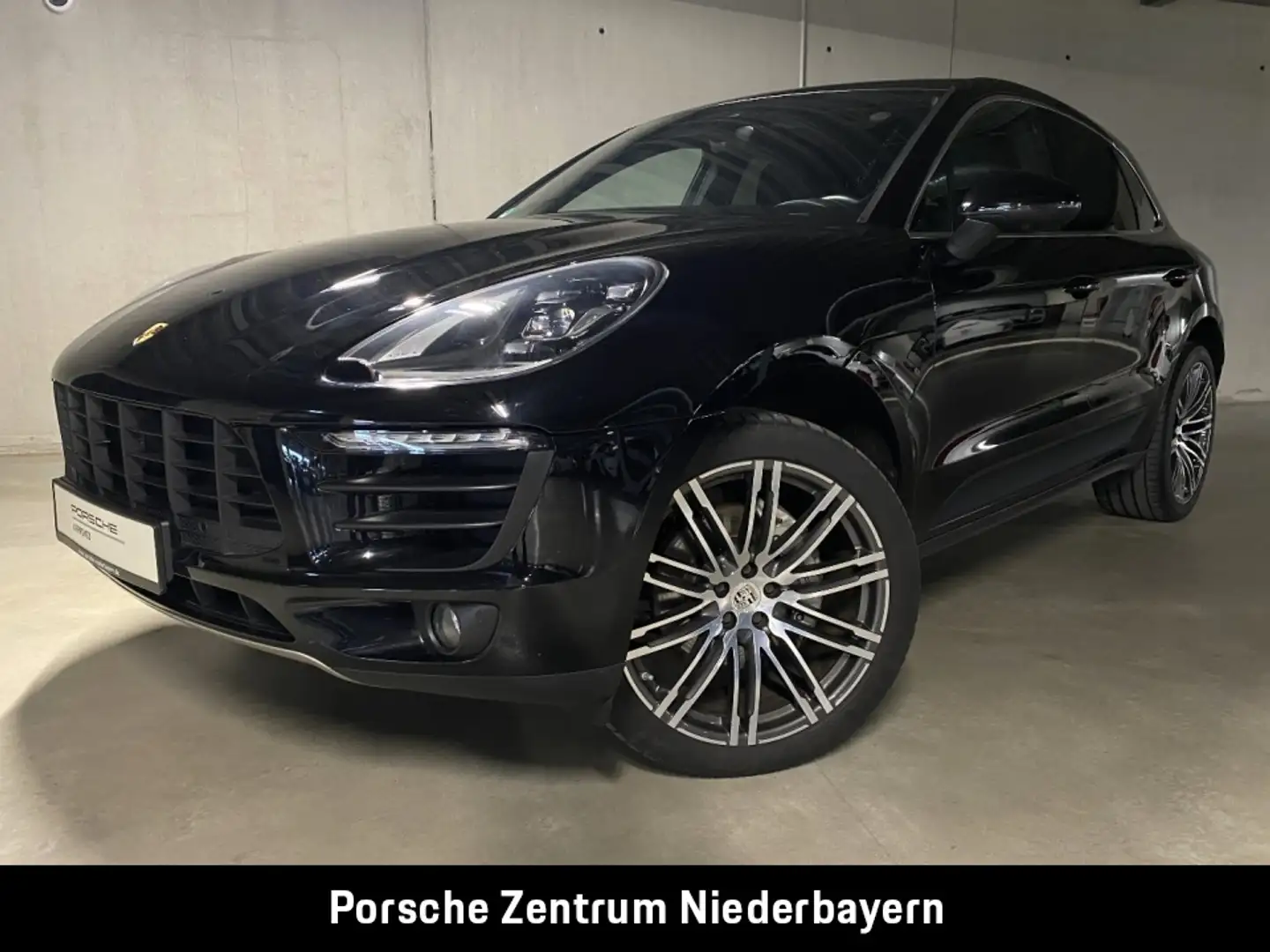 Porsche Macan S Diesel | Standheizung | el. AHK | BOSE | Zwart - 1