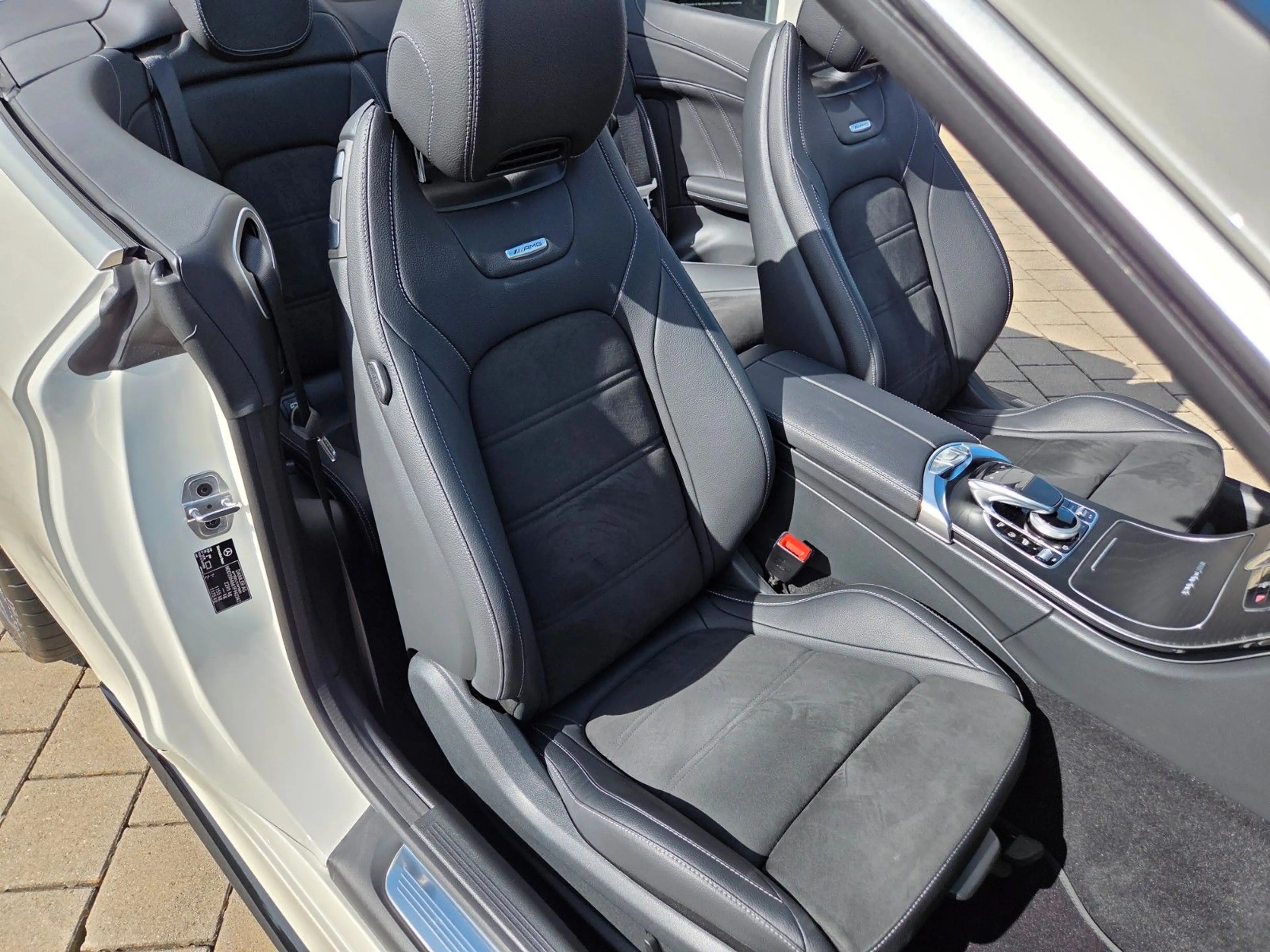 Mercedes-Benz C 63 AMG Cabrio, AMG*AGA*, Head Up — photo 12