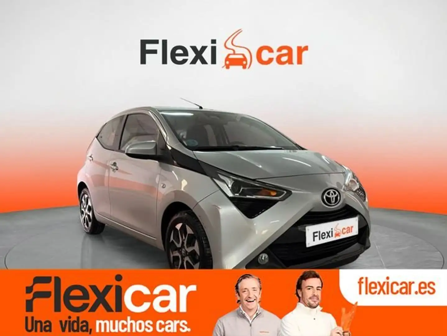 Toyota Aygo 70 x-play Gris - 1