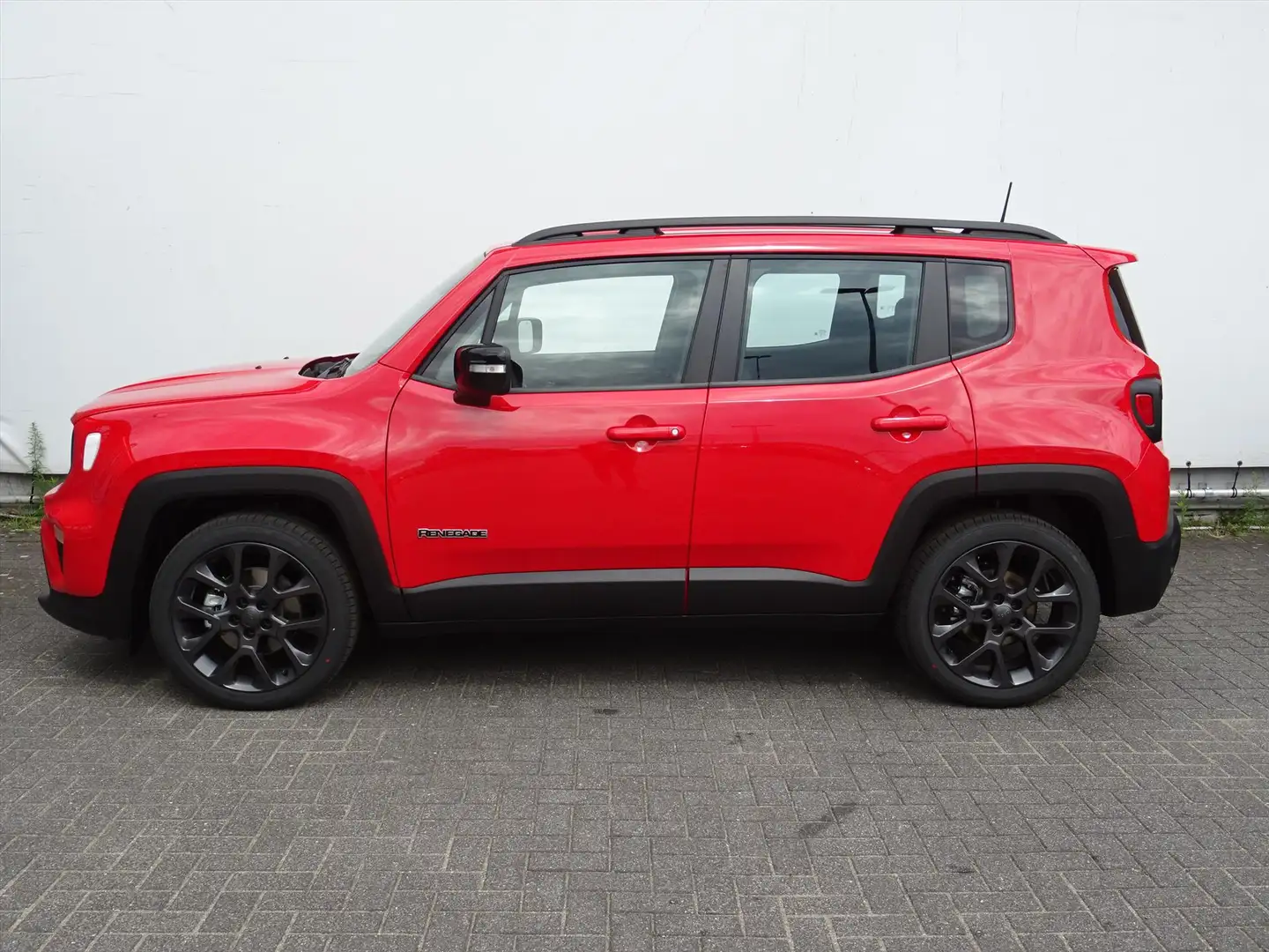Jeep Renegade 1.5T e-Hybrid 130pk Automaat Limited S Edition met Rood - 2