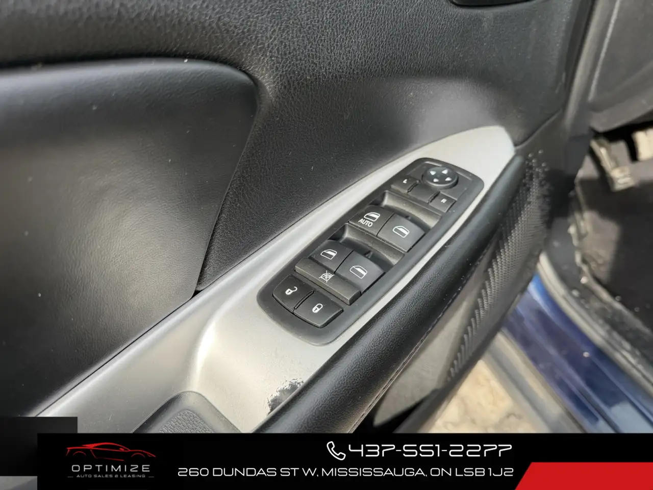 Dodge Journey снимка Dodge Journey
