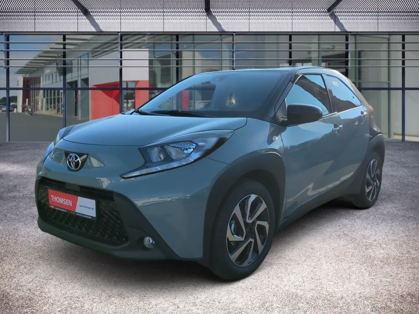 Toyota Aygo Team D 1.0 ACC Kamera SHZ SpurH Klima Verde - 2