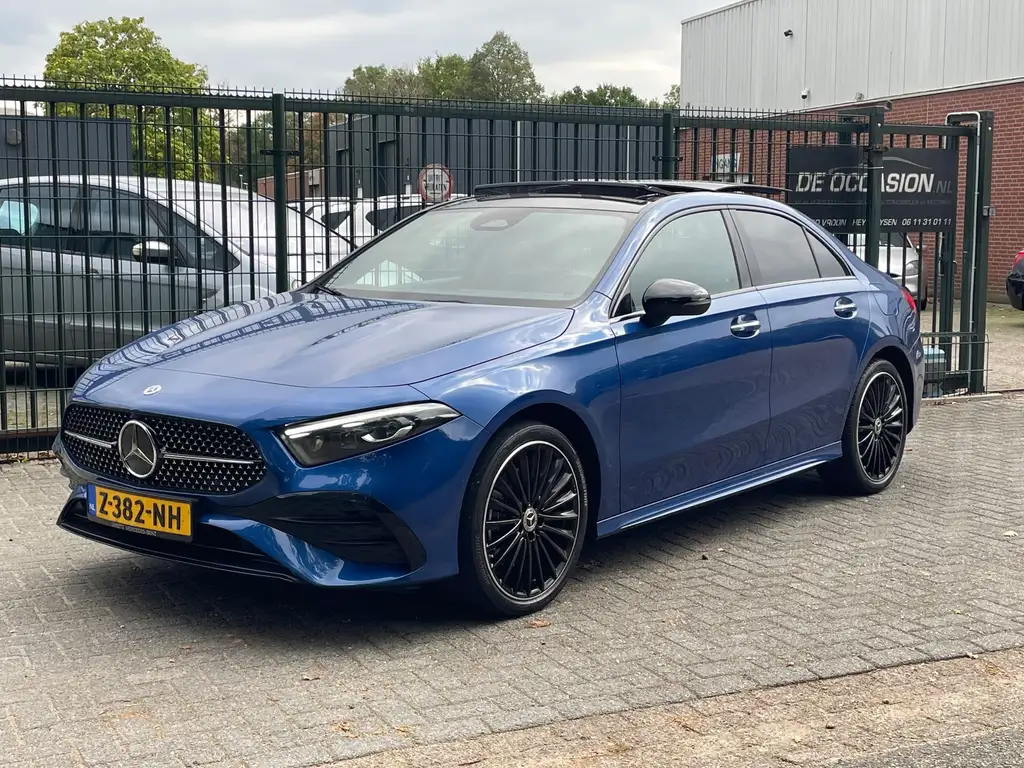 Mercedes-Benz A 250 2024 из Европы — купить под ключ