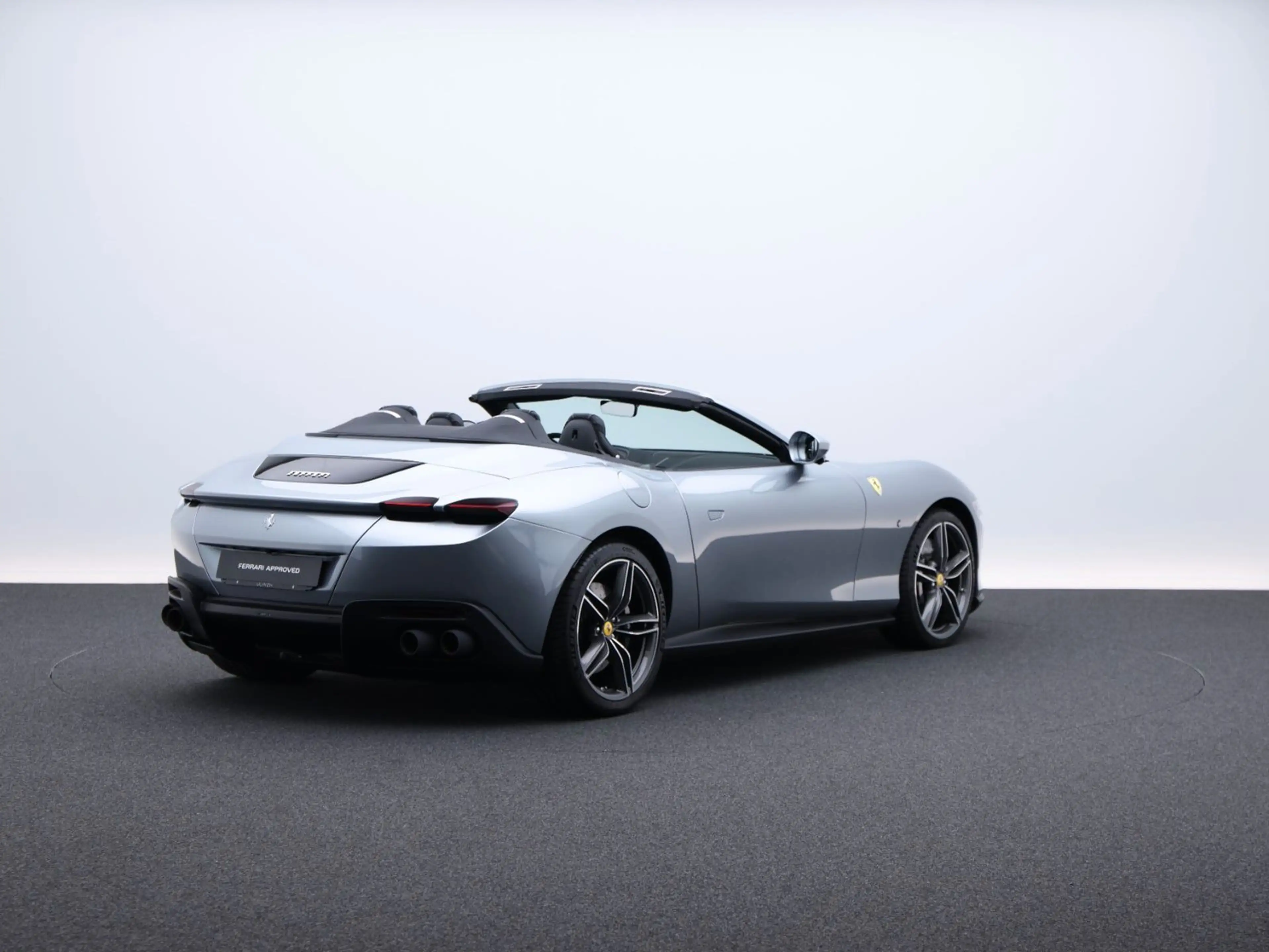 Ferrari Roma Spider   ***Ferrari Frankfurt*** — photo 6