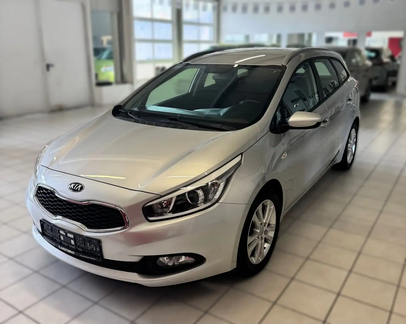 Kia Ceed SW / cee'd SW KD neu -TÜV neu- Garantie Silber - 1