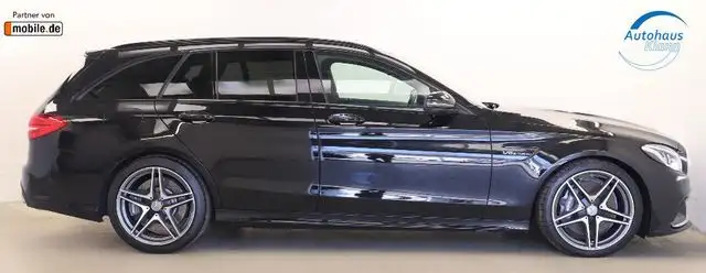 Mercedes-Benz C-Class view 5