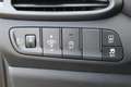 Hyundai i30 1.0 T-GDi MHEV Comfort Smart / Navigatie + Apple C Zwart - thumbnail 23