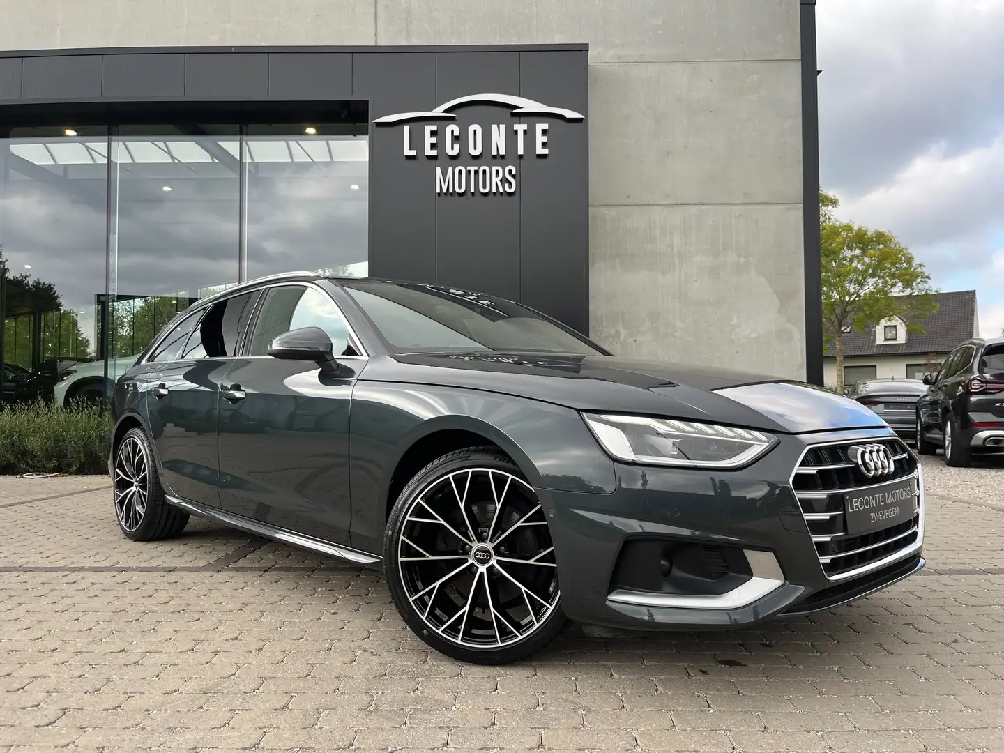 Audi A4 A4 Avant 35 TFSI S line Virtual/LED/HUD/Sportzetel Grijs - 1