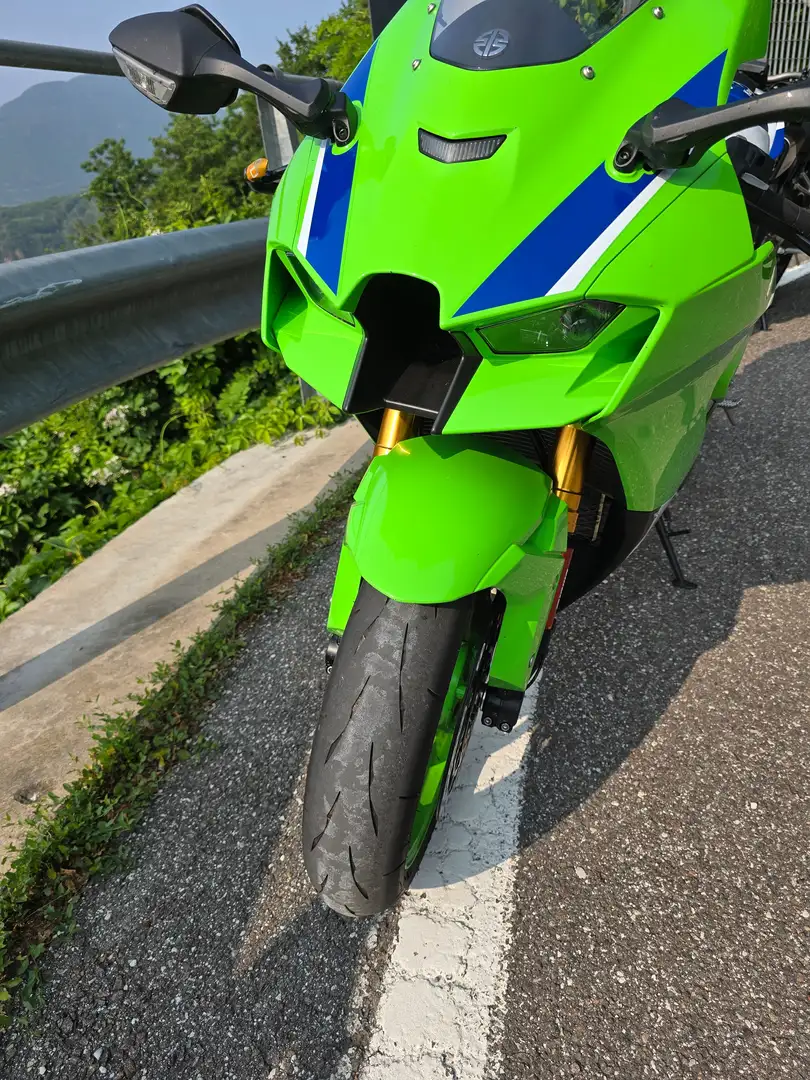 Kawasaki Ninja ZX-10R 40th anniversary edition - 1