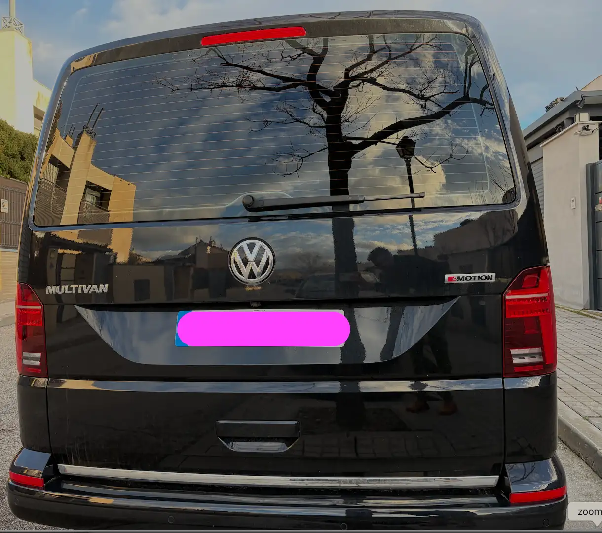 Volkswagen T6.1 Multivan Negro - 2