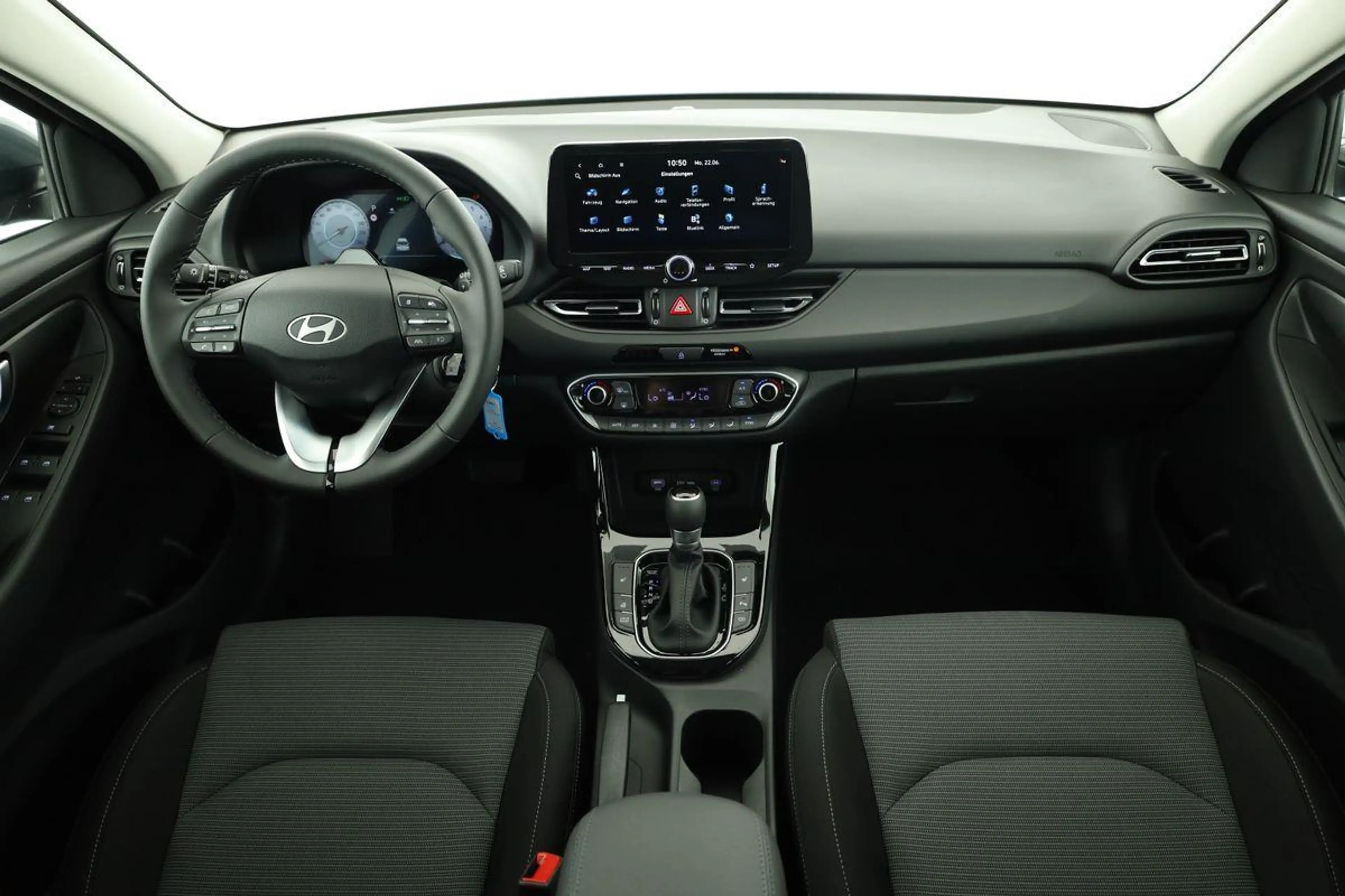 Hyundai i30 Kombi 1.6 T-GDI DCT, Navi, Kamera, 16-Zoll, 5 J... — photo 4