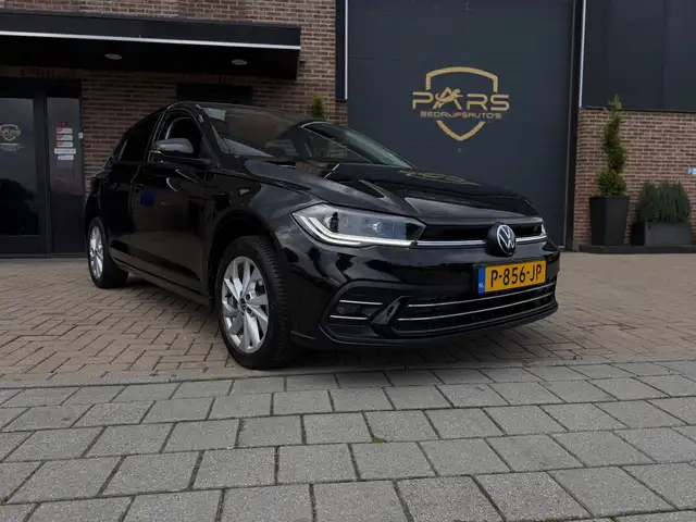 Volkswagen Polo view 4
