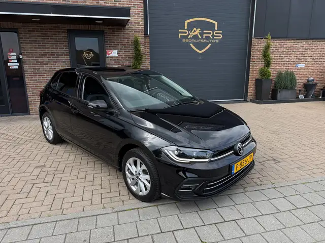 Volkswagen Polo view 5