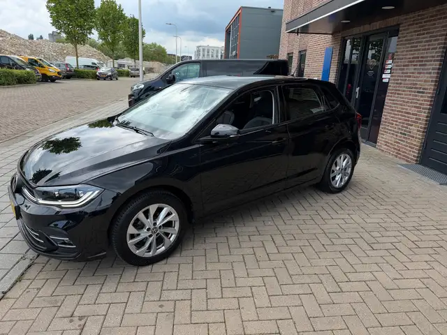 Volkswagen Polo view 14