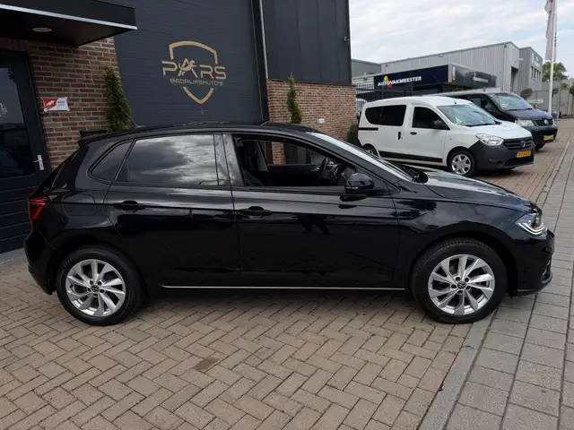 Volkswagen Polo view 7