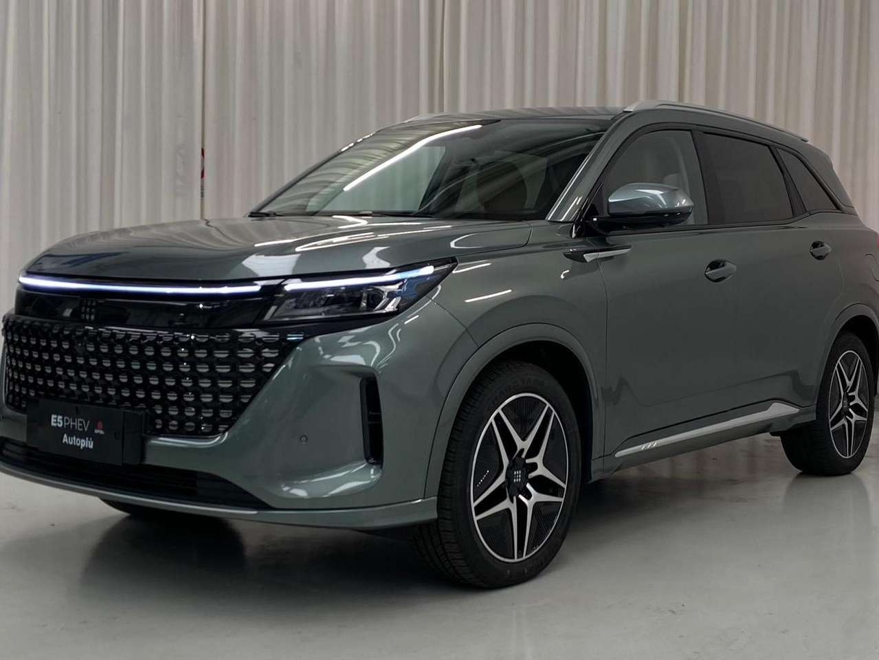 DFSK E5 1.5 phev Luxury auto e-cvt