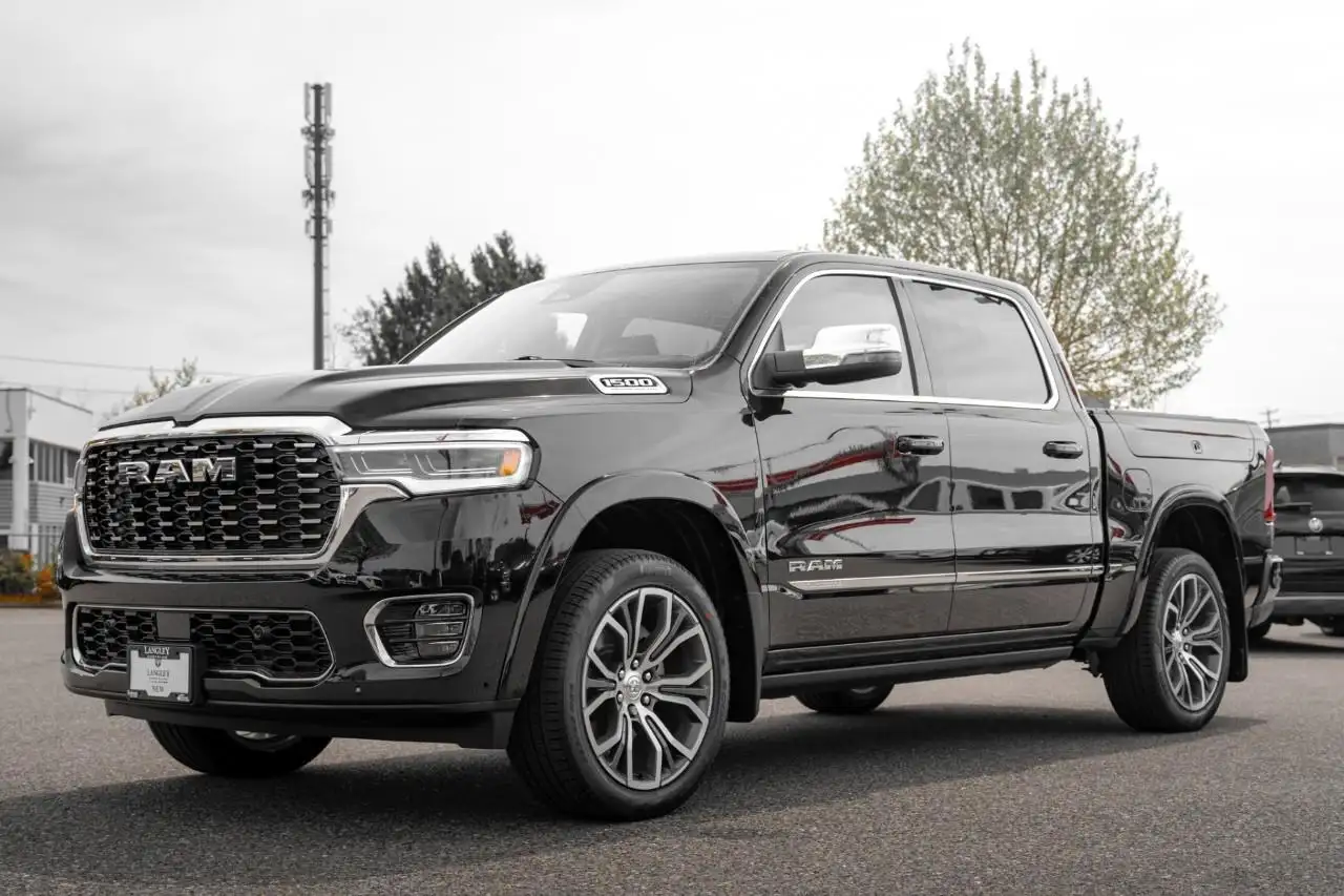 RAM 1500 снимка RAM 1500