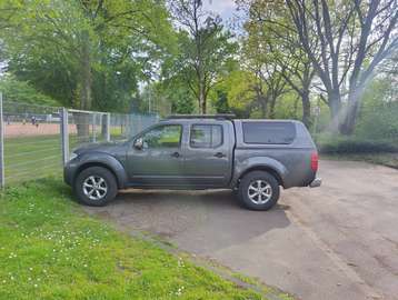 D401 PICK UP geschlossene Kabine