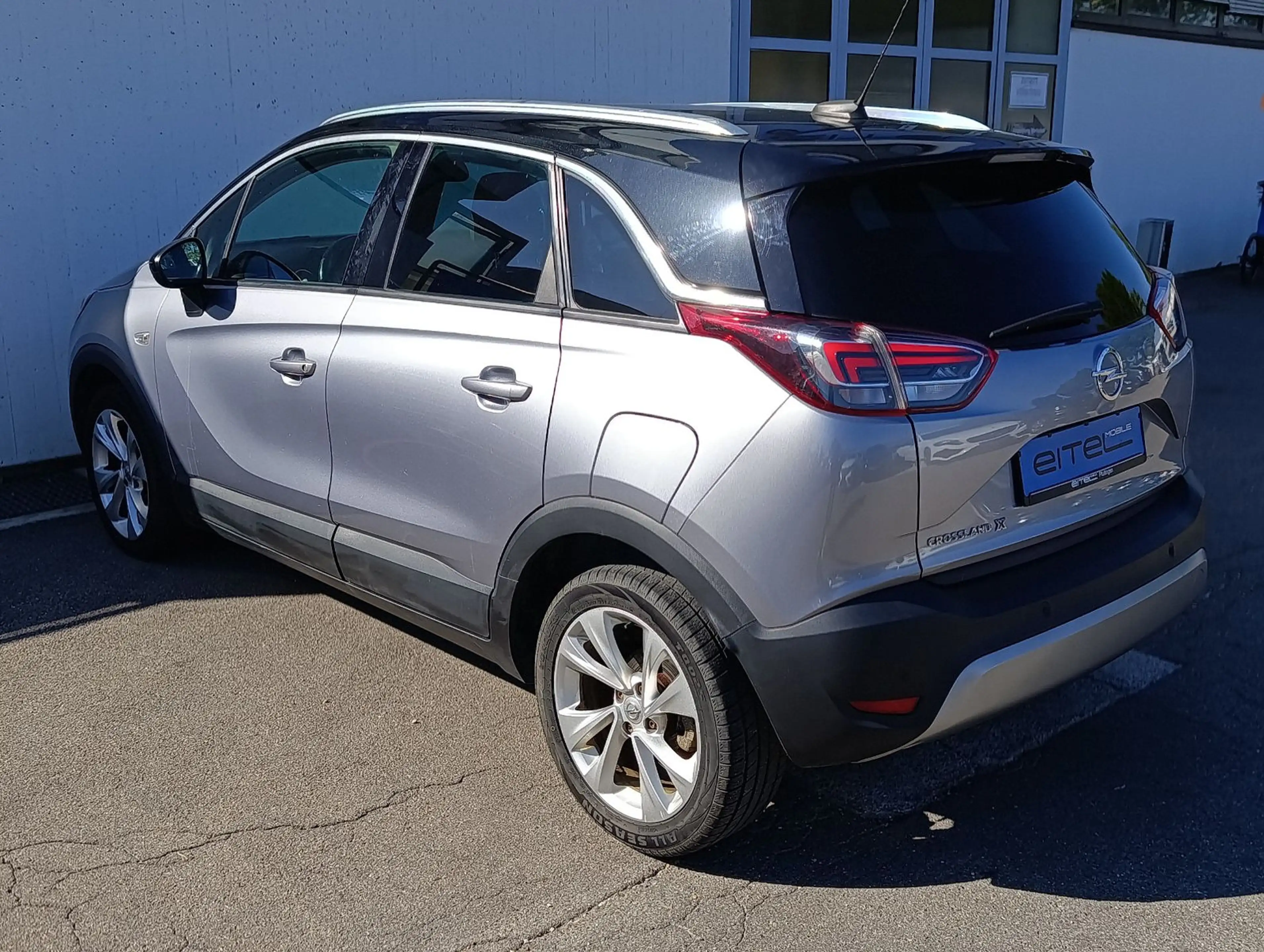 Opel Crossland X Innovation 1,5d LED PDC DAB SHZ — photo 4