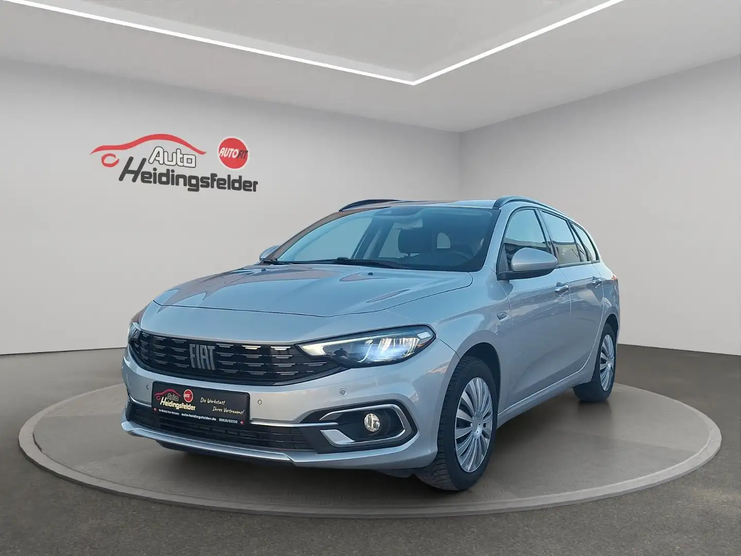 Fiat Tipo Life LED,RFK,PDC,Kamera,DAB,SHZ,Bluetooth Argent - 1