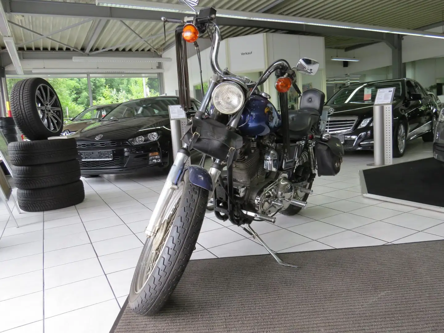 Harley-Davidson Sportster XL 883 34 kW (46 PS), Schaltgetriebe ljubičasta - 2