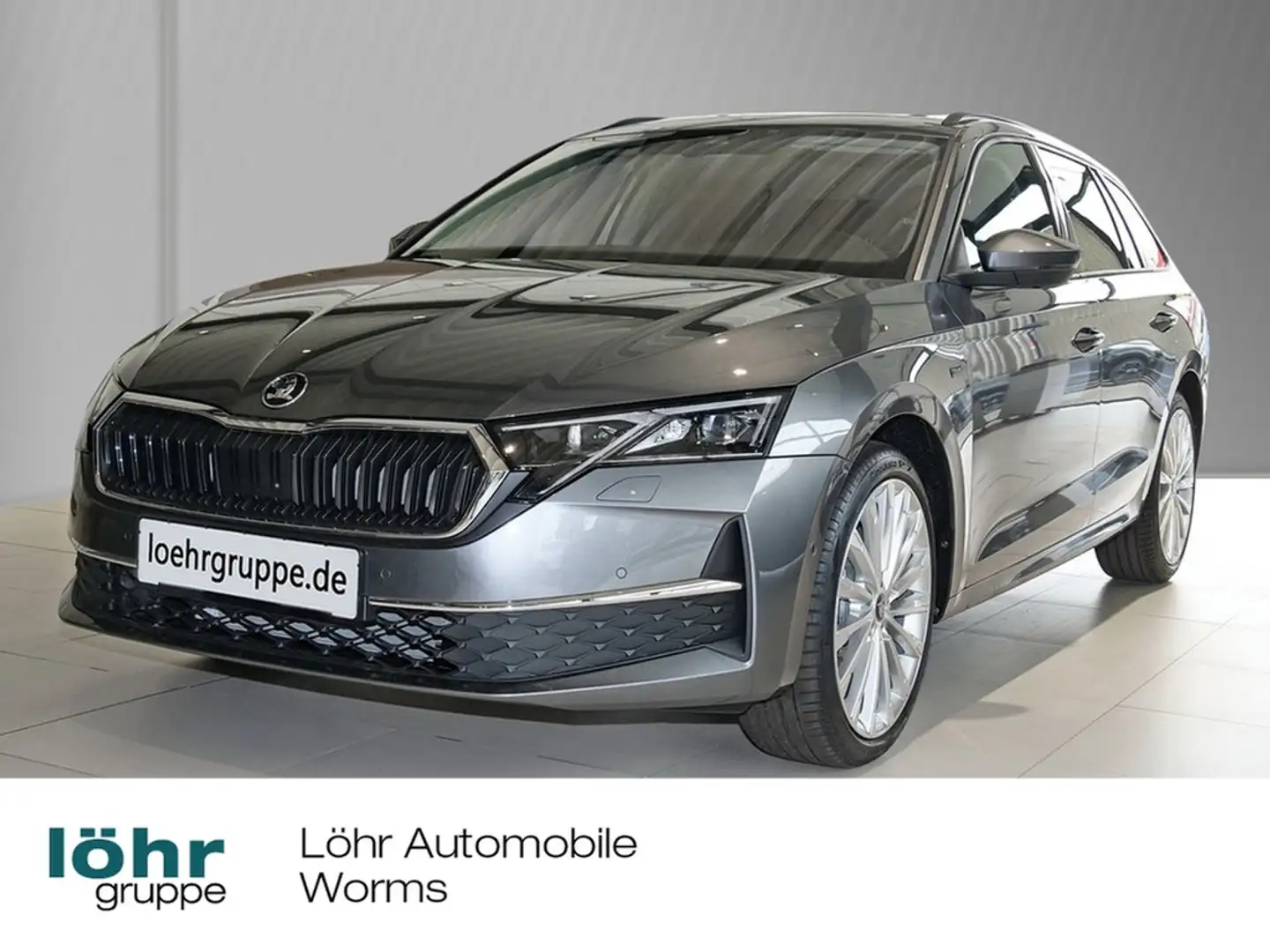 Skoda Octavia Combi Tour 2.0 l TDI DSG 110 kW / 150 PS Grau - 1