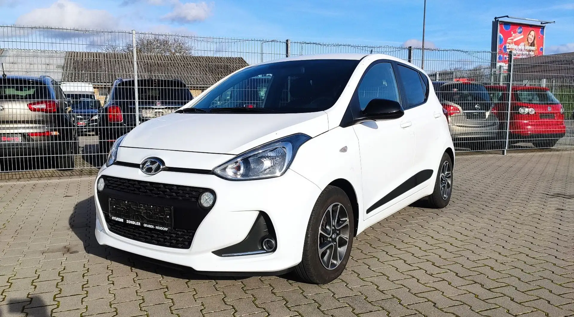 Hyundai i10 Passion Weiß - 1
