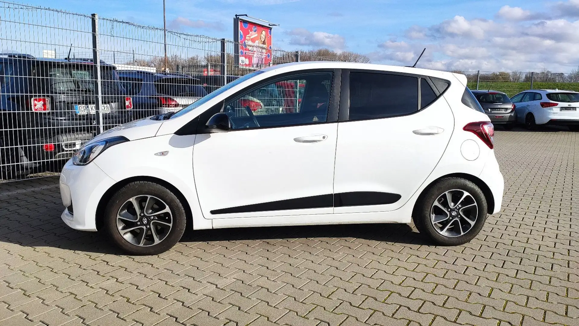 Hyundai i10 Passion Weiß - 2