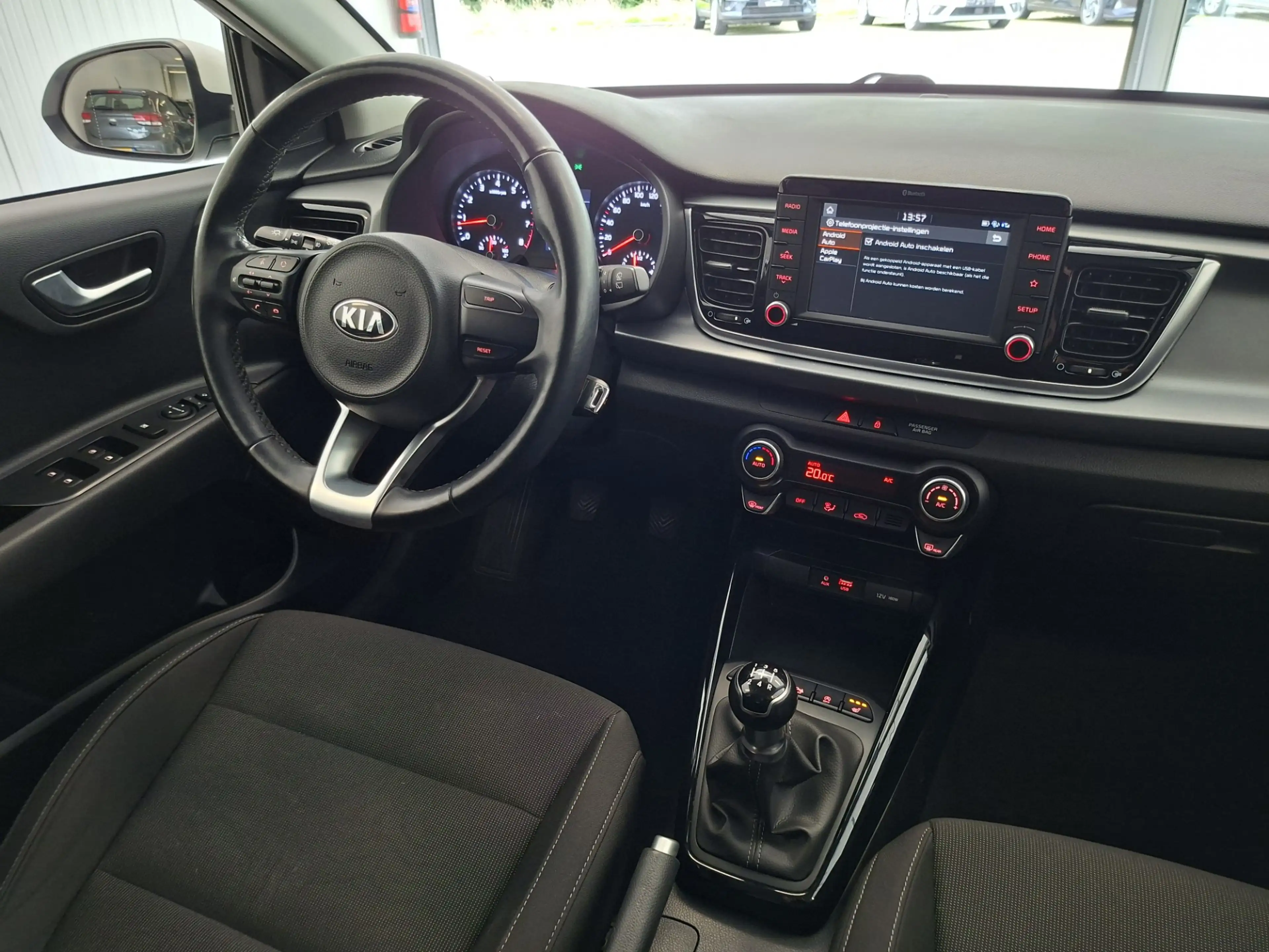Kia Rio 1.2 (4 Cil) Carplay/Android auto/Camera/Clima/Blue — photo 9