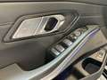 BMW 320 d Touring M Sport Paket *Harman/Kardon*AHK* Schwarz - thumbnail 14