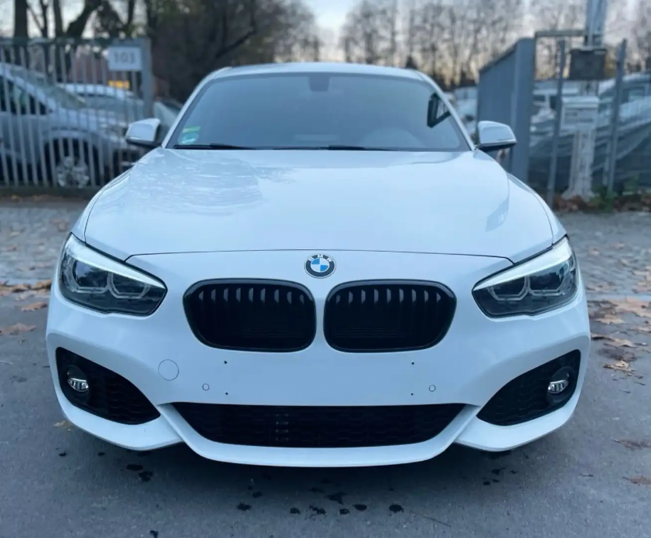BMW 118 Serie 1 M Sport Shadow 2019 Blanco - 1