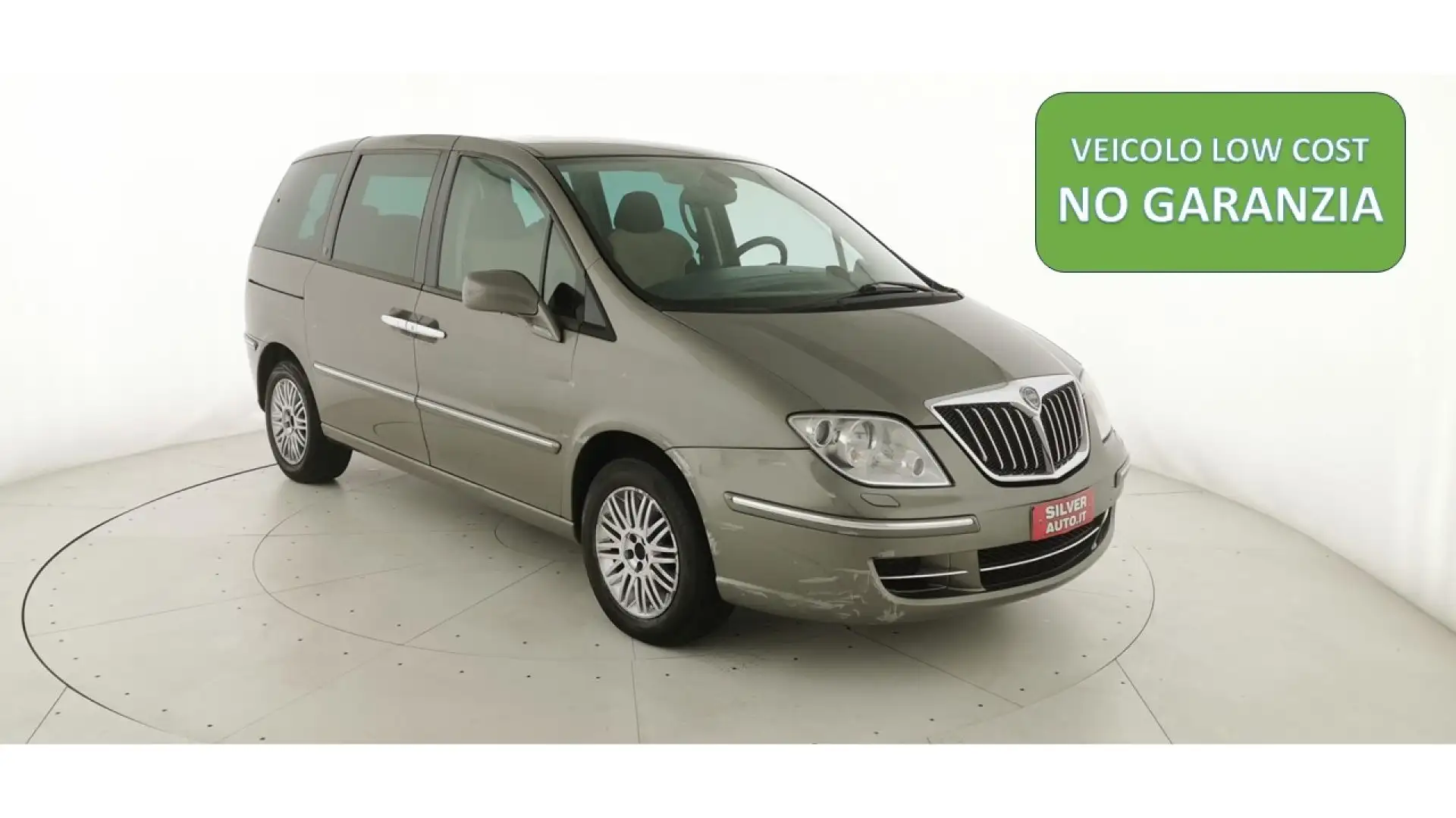 Lancia Phedra 2.2 MJT Oro Plus Grau - 1