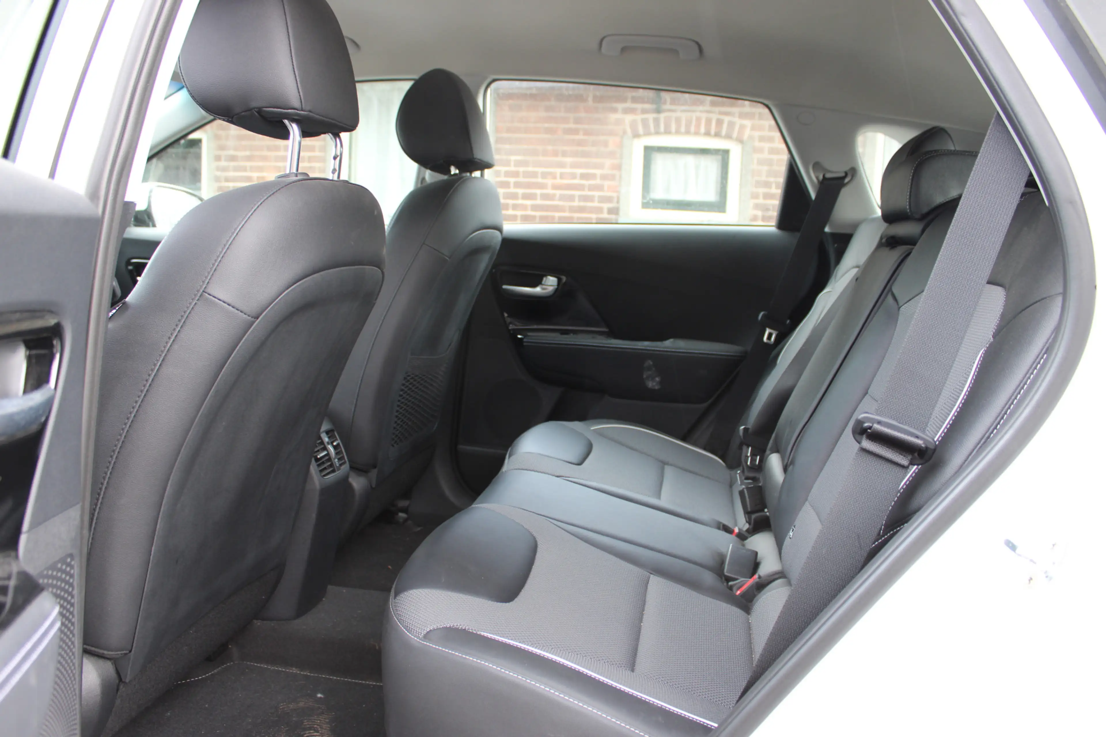 Kia e-Niro DynamicLine 39 kWh SOh 96.4% NAVI ECC ORG NL 14000 — photo 14