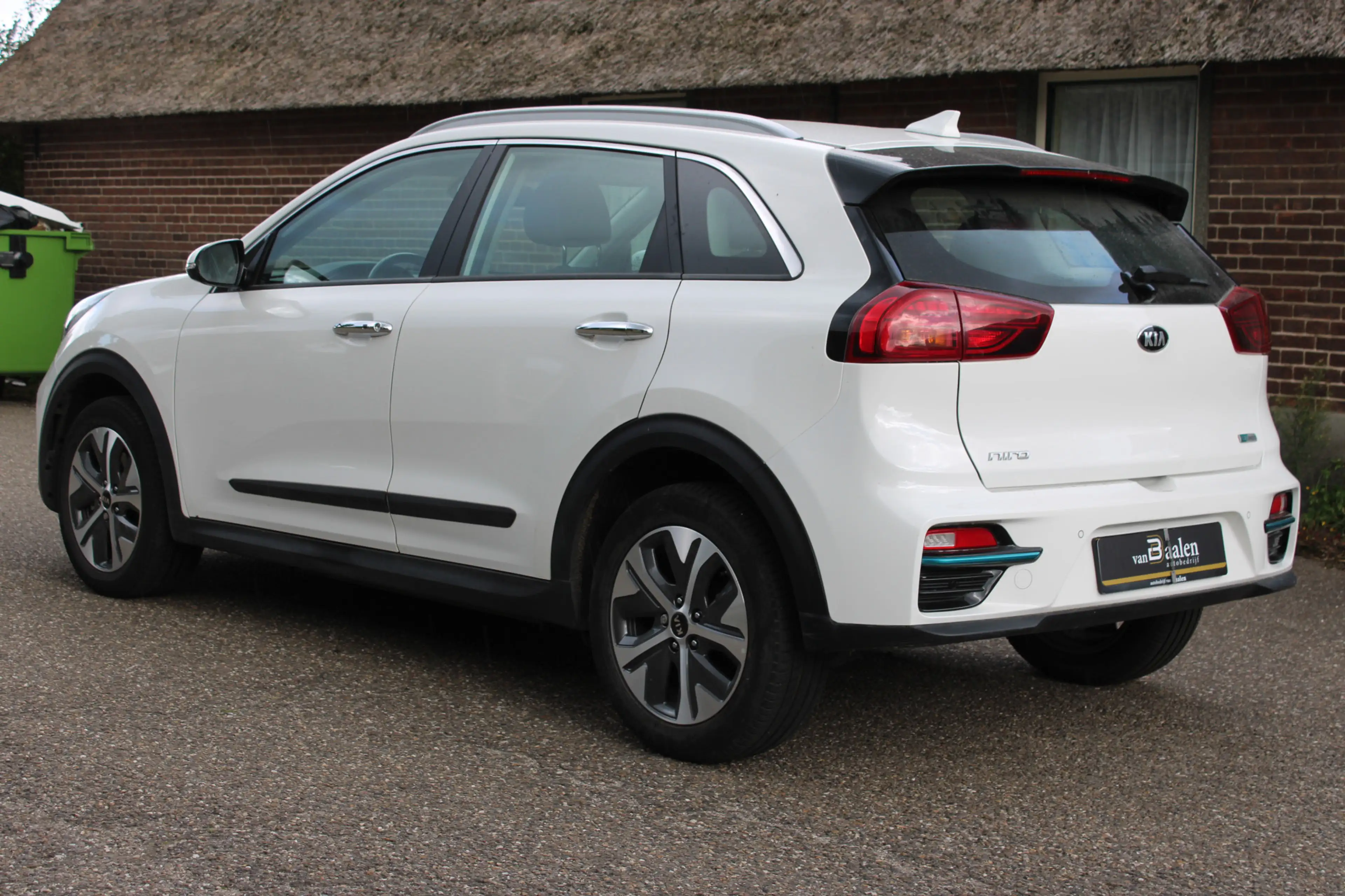 Kia e-Niro DynamicLine 39 kWh SOh 96.4% NAVI ECC ORG NL 14000 — photo 4