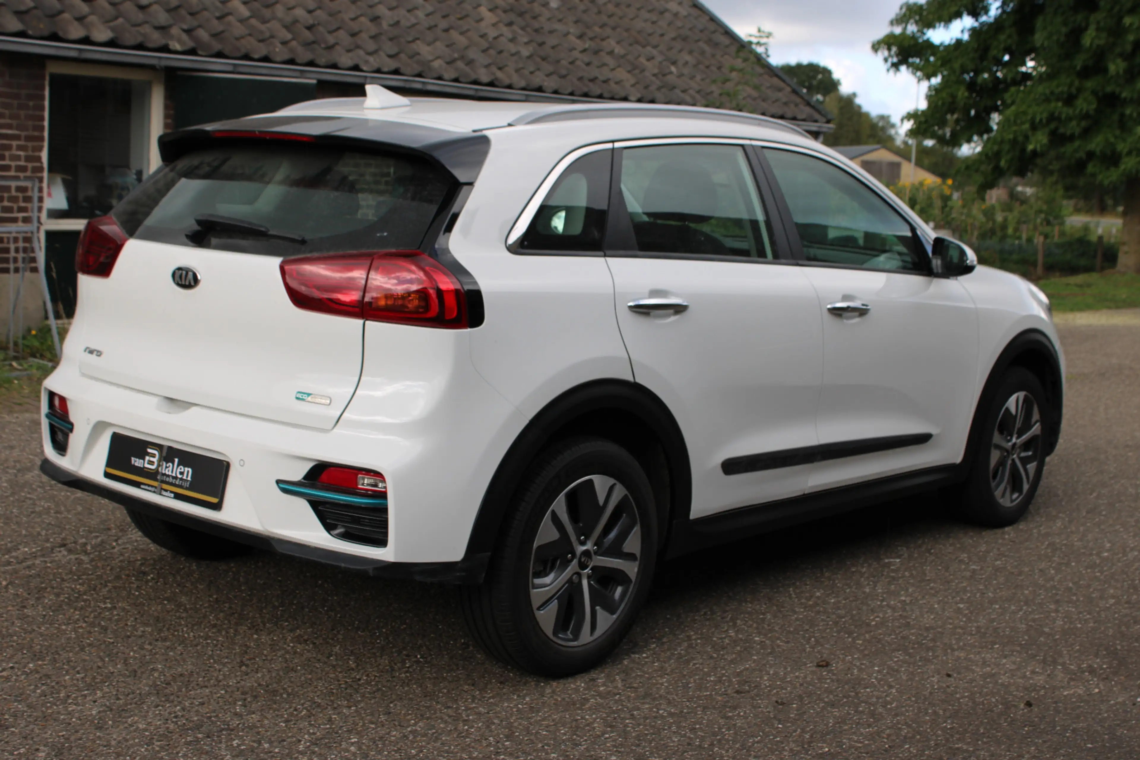 Kia e-Niro DynamicLine 39 kWh SOh 96.4% NAVI ECC ORG NL 14000 — photo 3