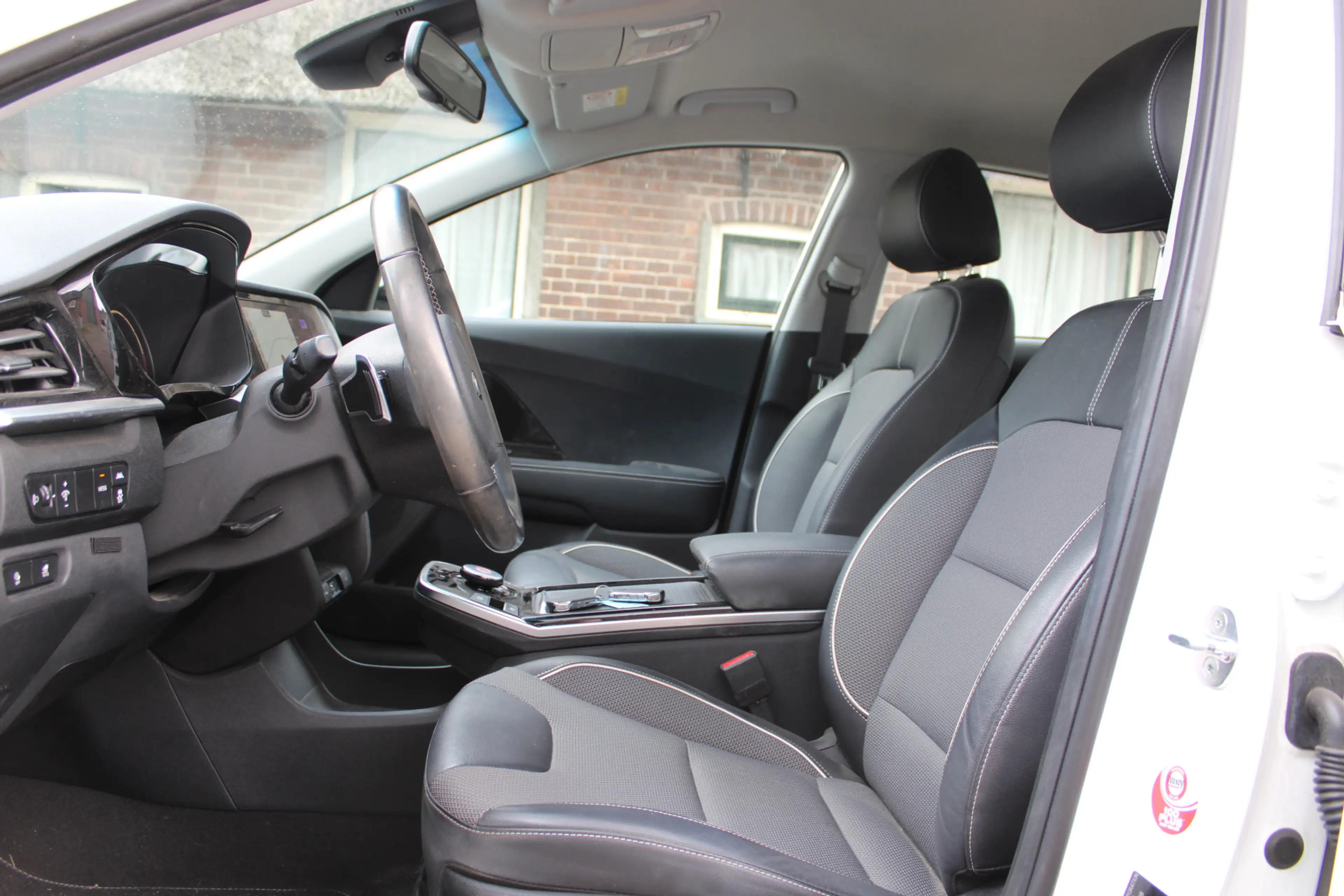 Kia e-Niro DynamicLine 39 kWh SOh 96.4% NAVI ECC ORG NL 14000 — photo 13