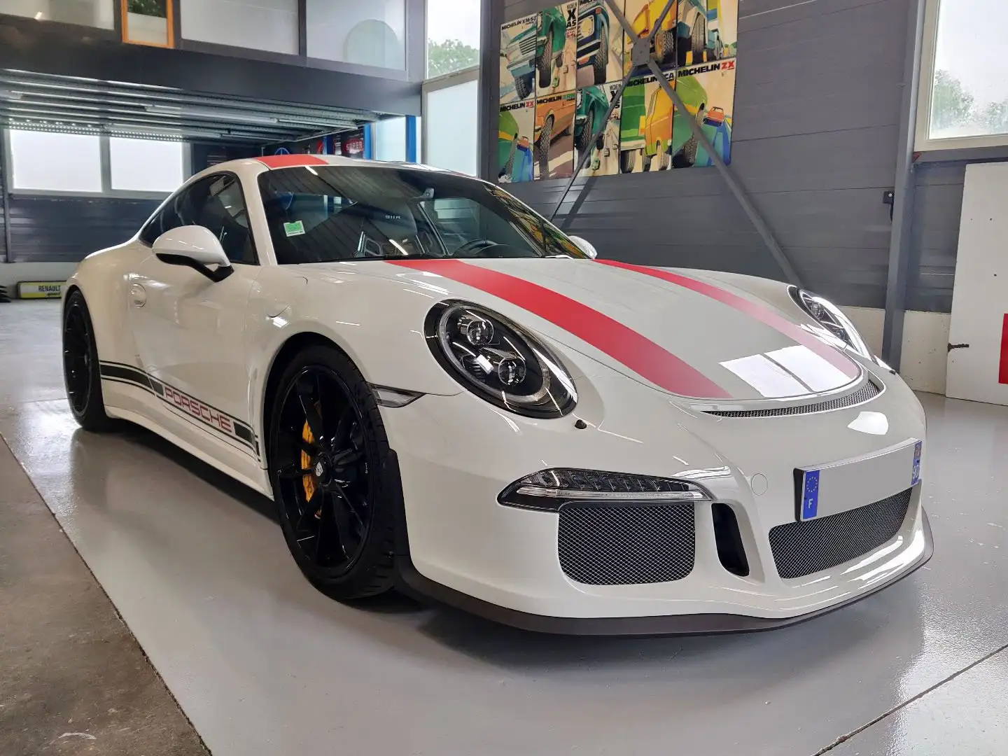 Porsche 911 type 991 R 4.0 500 ch - n°141/991 Weiß - 1