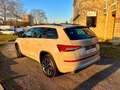 Skoda Kodiaq RS 4x4 7.Sitze / Automatik / Navi /Pano Grau - thumbnail 5