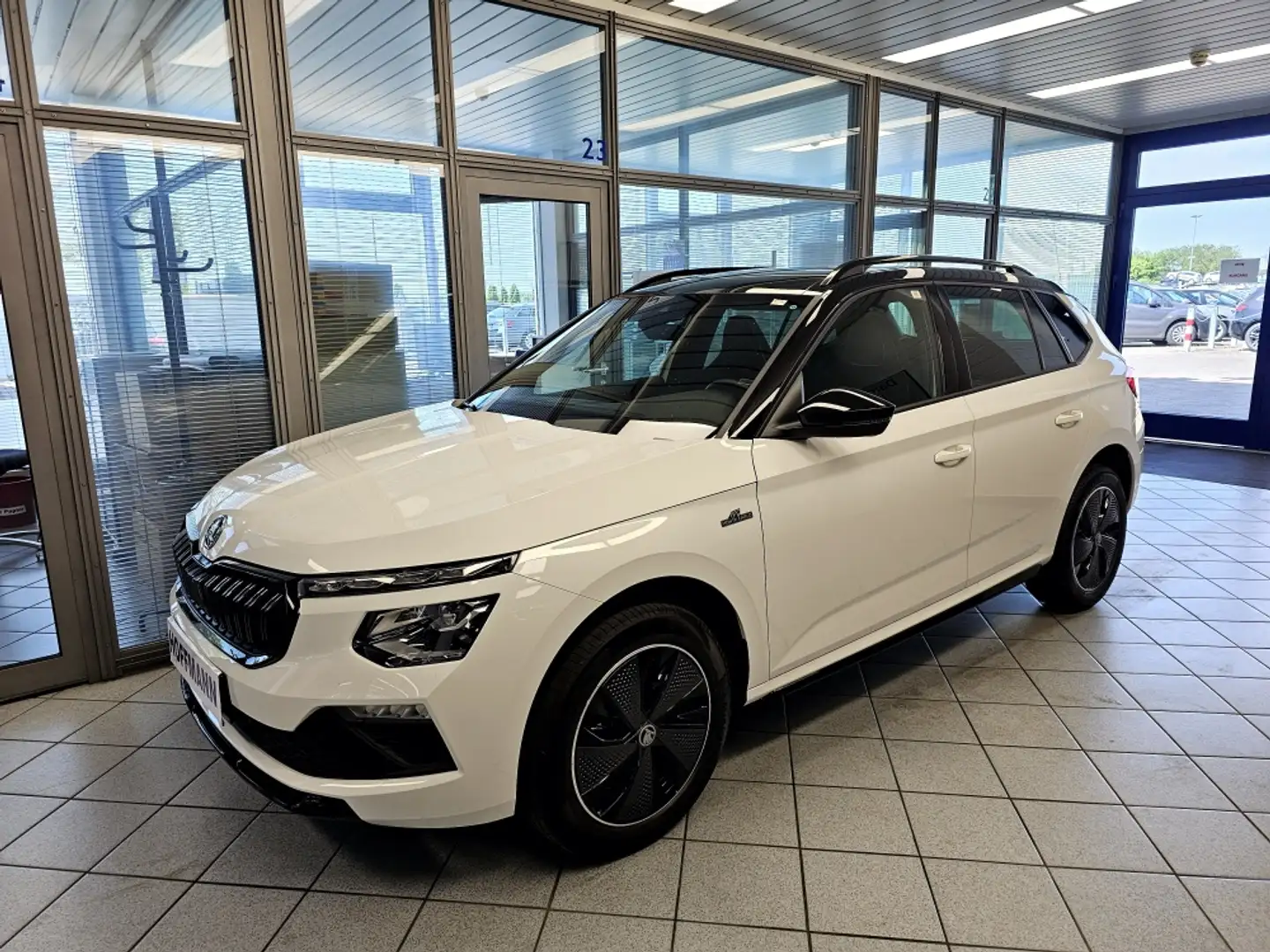 Skoda Kamiq Monte Carlo AHK,Climatr,Matrix-LED,Kamera Weiß - 2