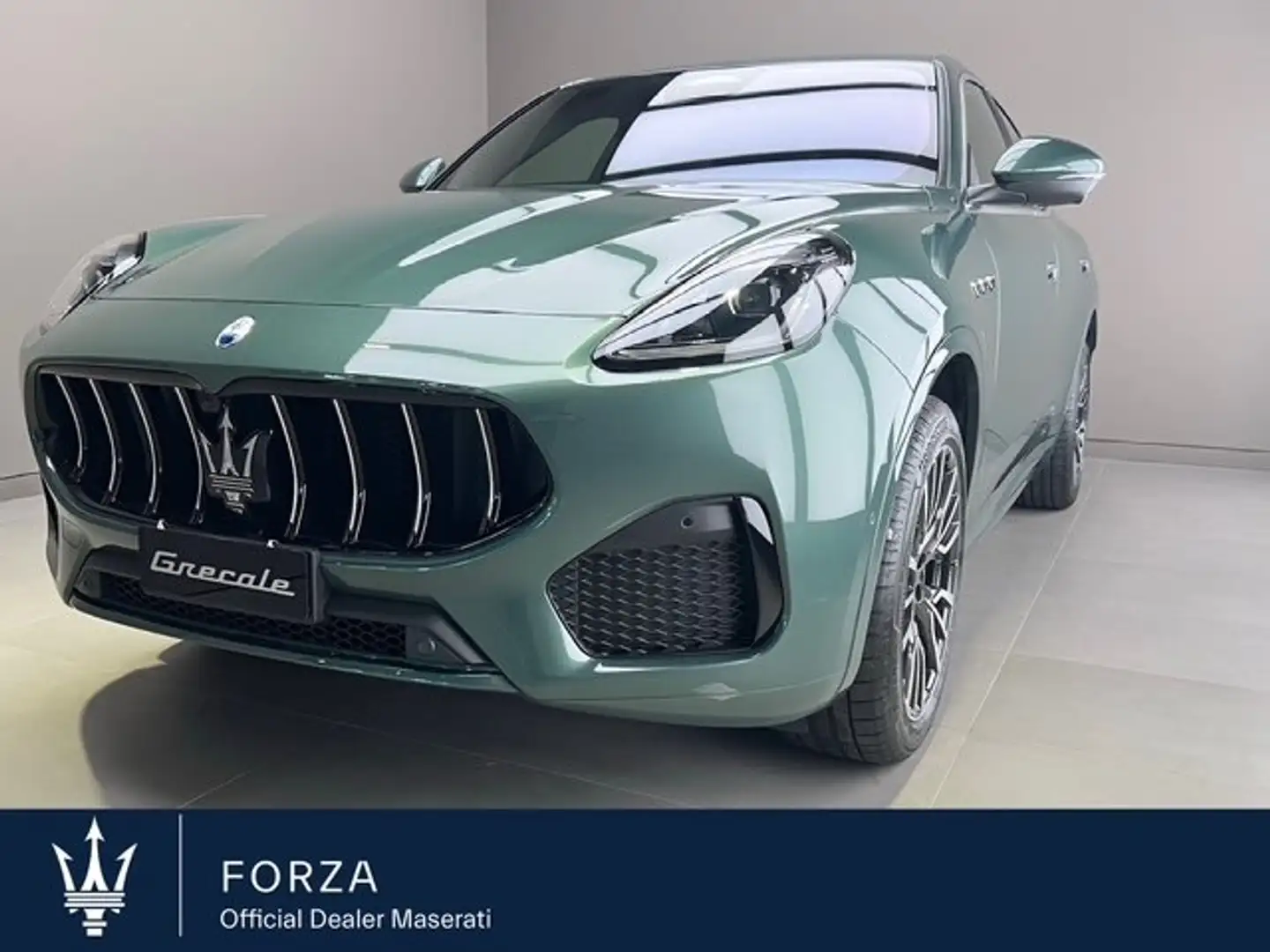 Maserati Grecale 2.0 mhev 250cv auto Verde - 1