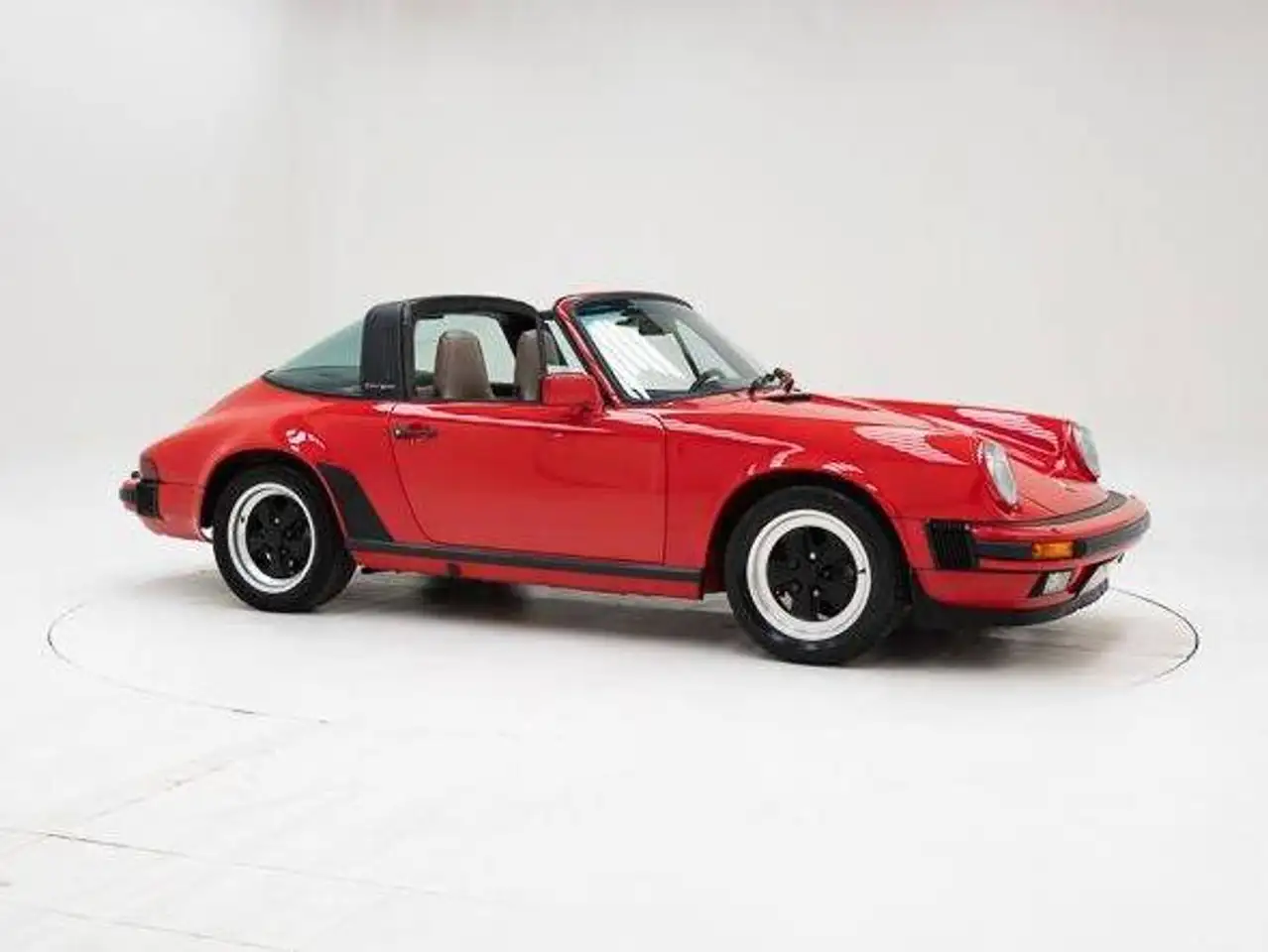 Porsche 911 3.2 Targa '86 CH60518, foto 3