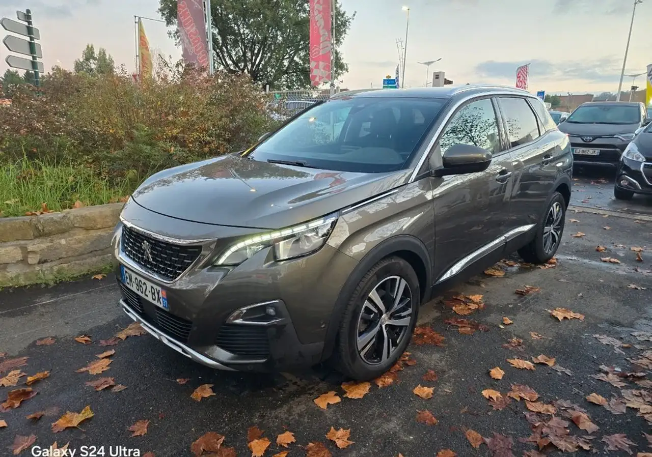 Peugeot 3008 1.2l 130 Allure Eat