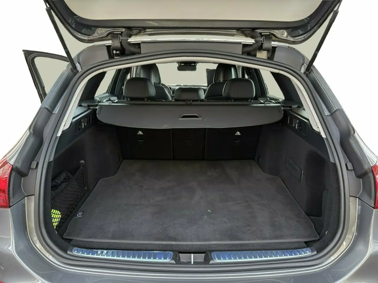 Mercedes-Benz C 180 T AHK/NAVI/LED/360 11