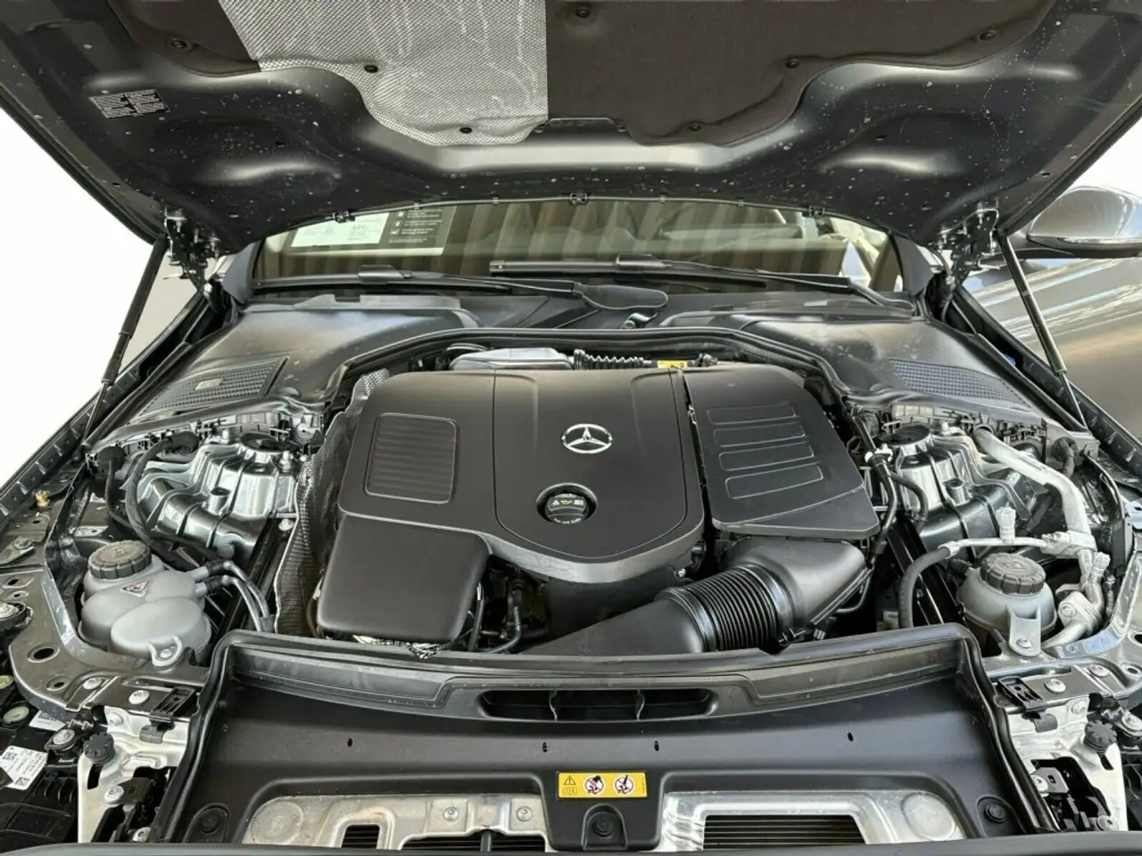 Mercedes-Benz C 180 T AHK/NAVI/LED/360 10