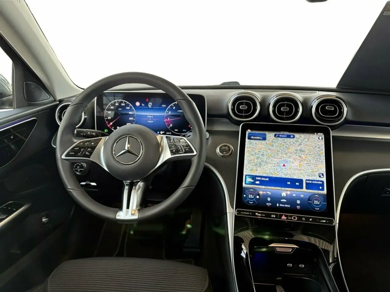 Mercedes-Benz C 180 T AHK/NAVI/LED/360 14