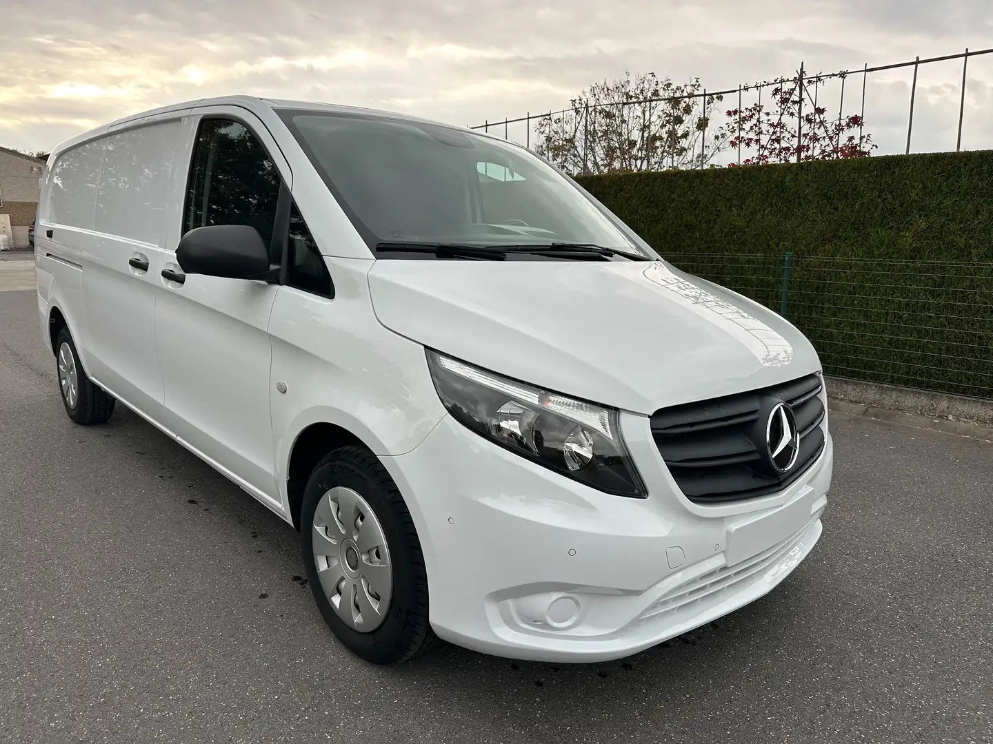 Mercedes-Benz Vito 116 CDI Long Navi*Camera*CarPlay*PDC Blanc - 2