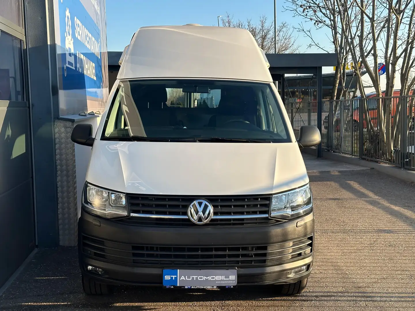 Volkswagen T6 Transporter Kasten Hochdach lang // EINPARKHILFE // Blanco - 2