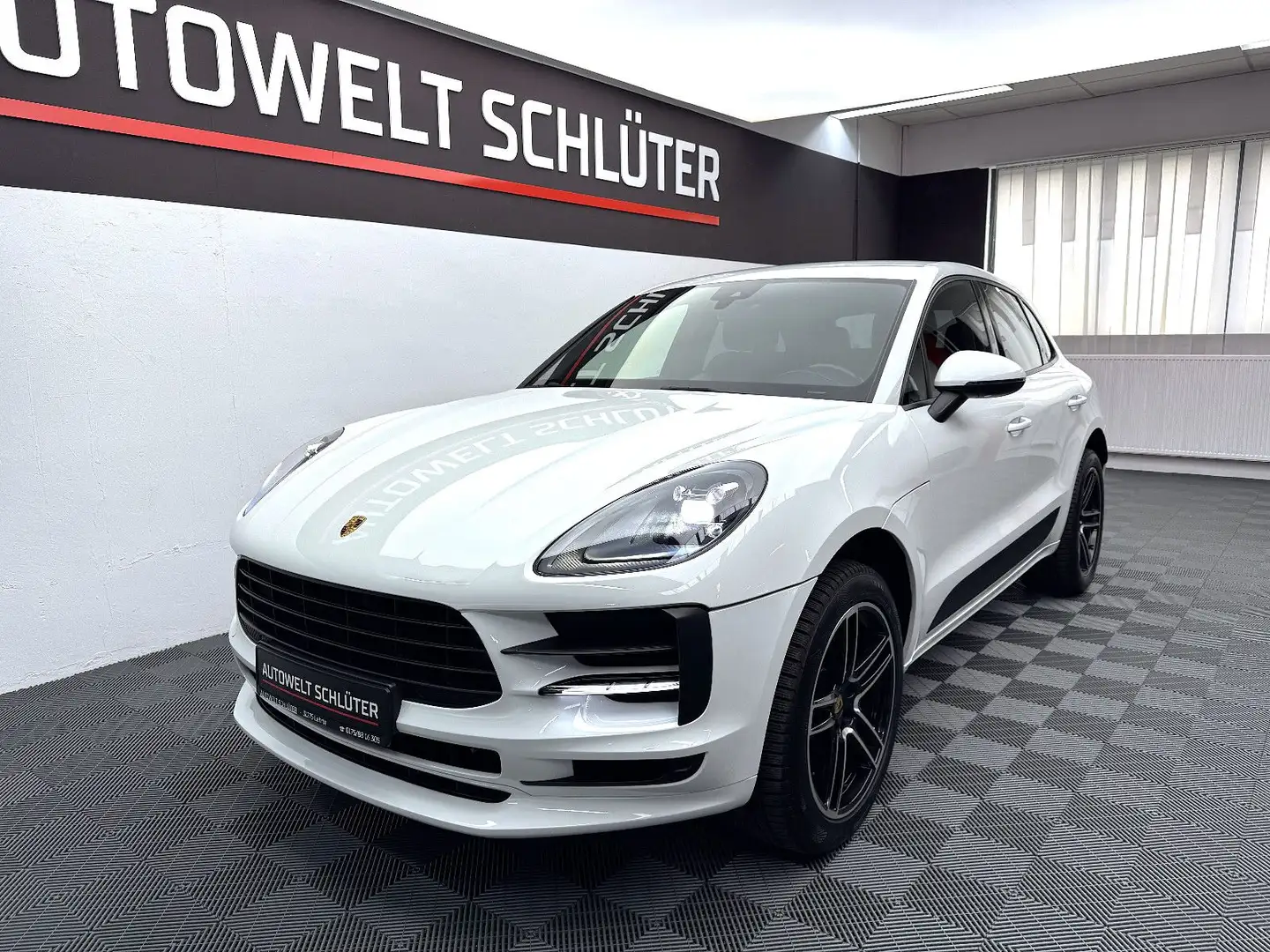 Porsche Macan 2.0 AWD Autom Navi*LED*KAM*Leder Bicolor* Weiß - 1