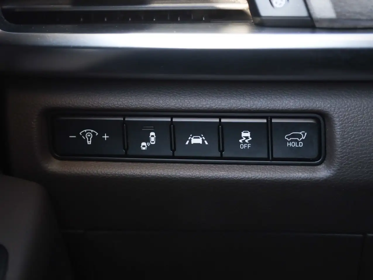 Kia Telluride снимка Kia Telluride
